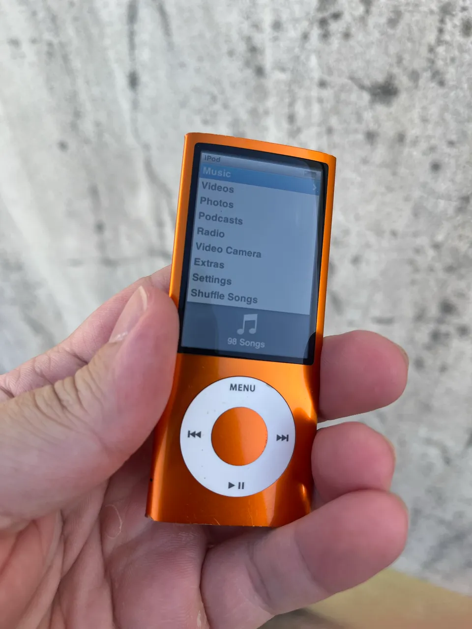 IPOD A1136 30GB 5ª GERAÇÃO 450 REAIS - Aparelhos de Som