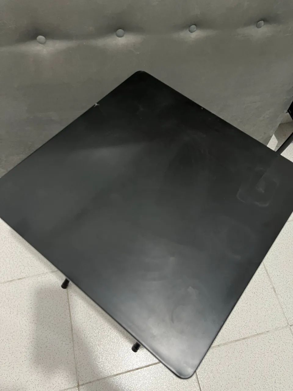 Mesa preta retrátil  - Foto 4