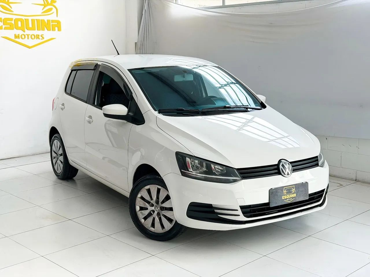 Volkswagen Fox Trendline 1.0 Flex 12V 5P 2016 - Foto 2