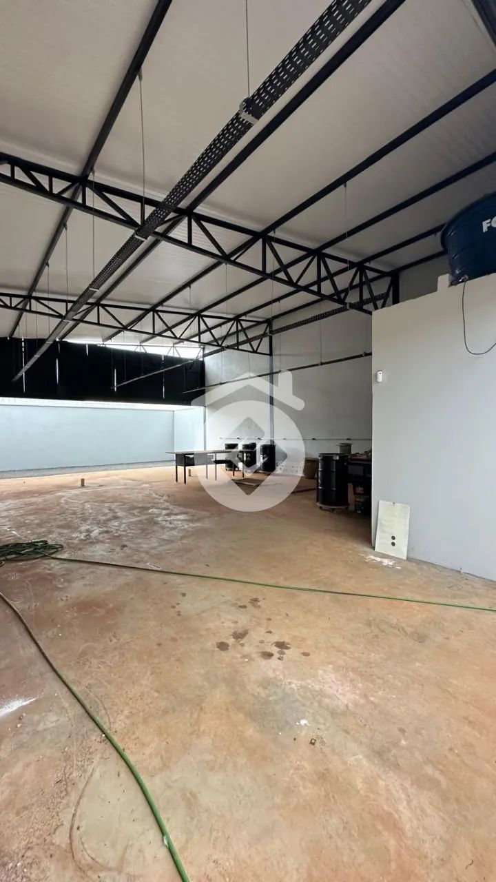 Galpão para Locação - 140m² - Bem Viver - Uberlândia/MG