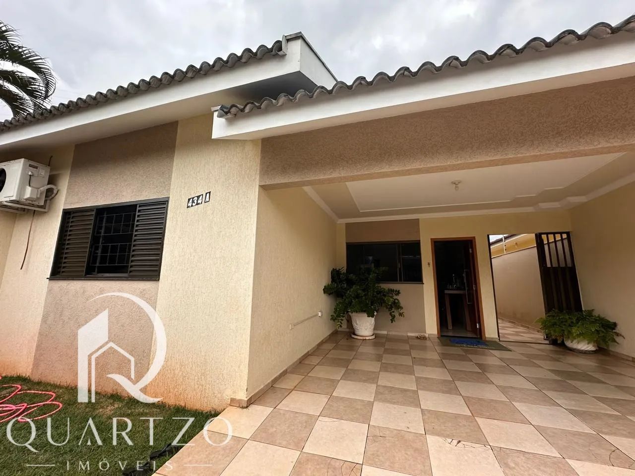 Casa no Jardim Alvorada | 3 Quartos | Escritório | Edícula com Churrasqueira - Foto 2
