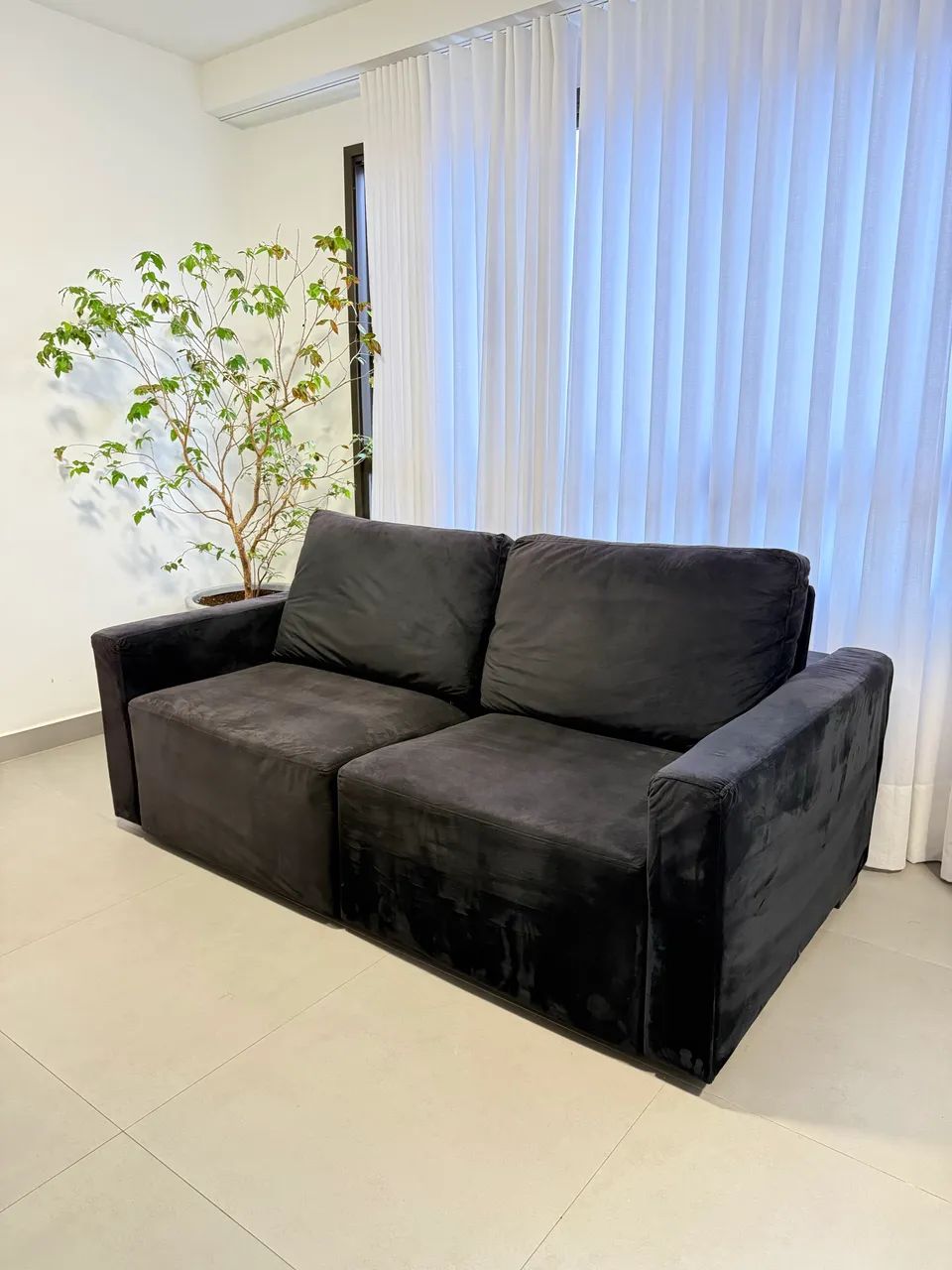 Sofá Retrátil - Suede Preto - 2m  - Foto 5