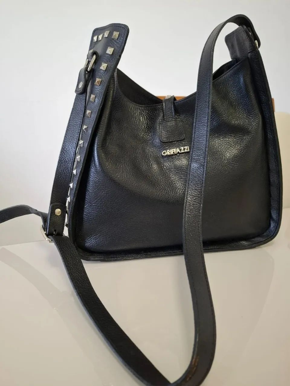 VENDO LINDA BOLSA DE COURO