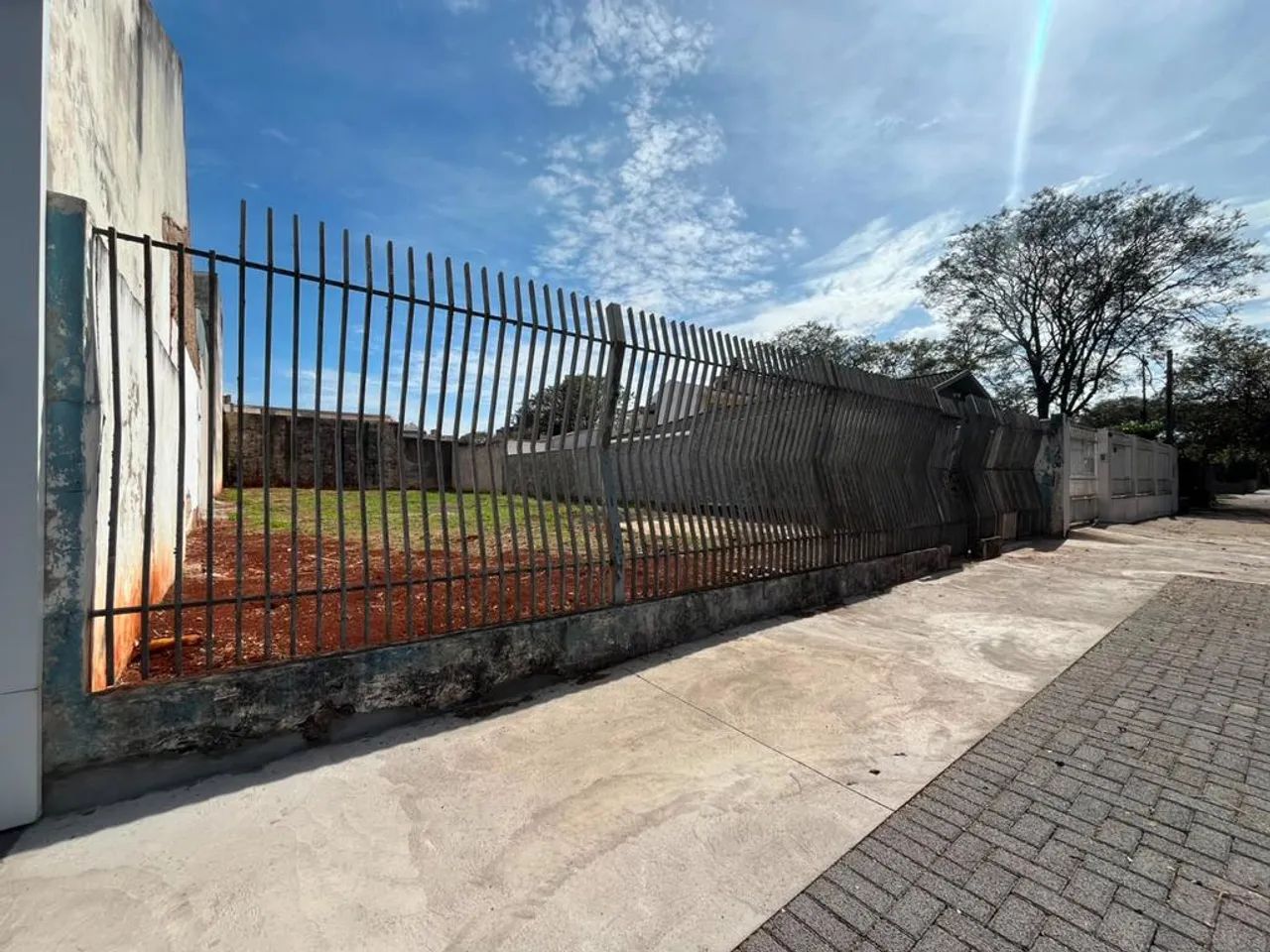 Terreno para alugar em Maringá, Zona 07, com 502.2 m²