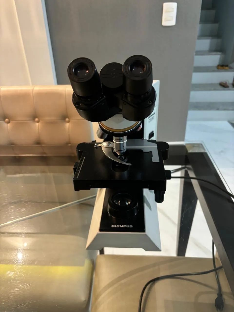 Microscópio Olympus CH30