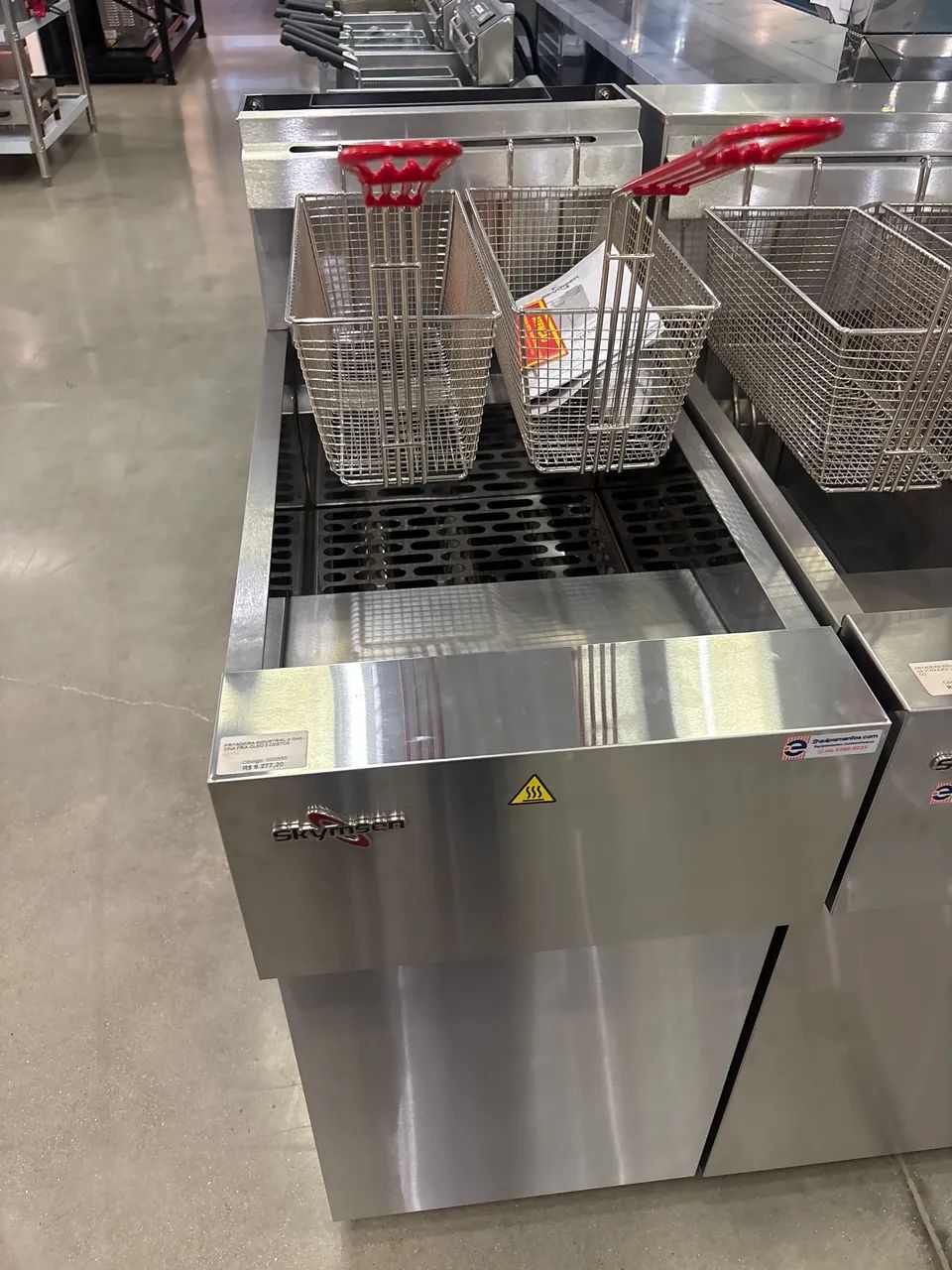 Fritadeira a gás 2 cestos 