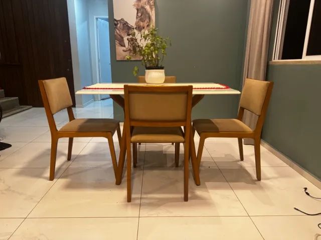 Conjunto de mesa de madeira com tampo de vidro  - Foto 2