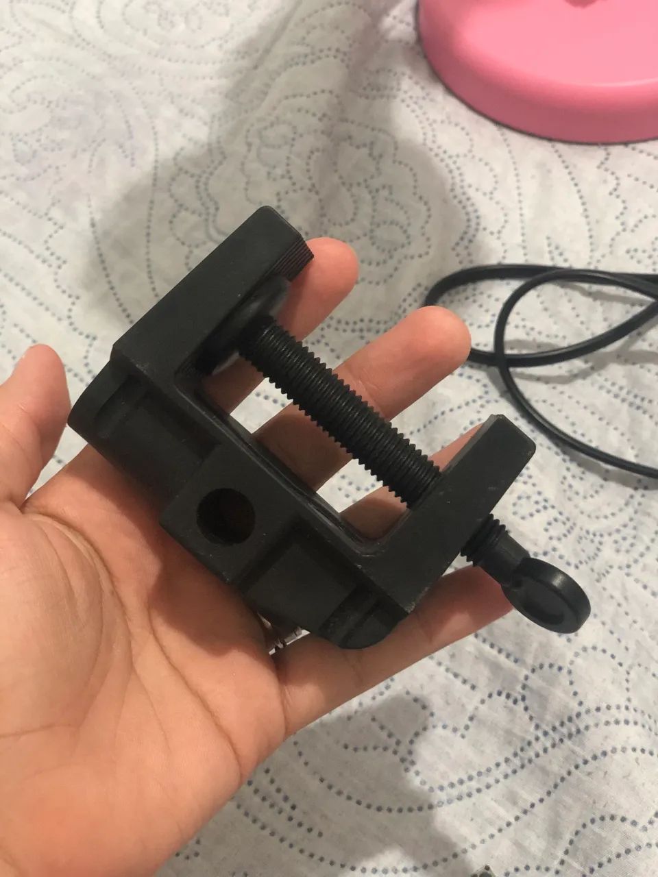 Luminária abajur de mesa articulada base e garra 2 em 1 com  - Foto 3