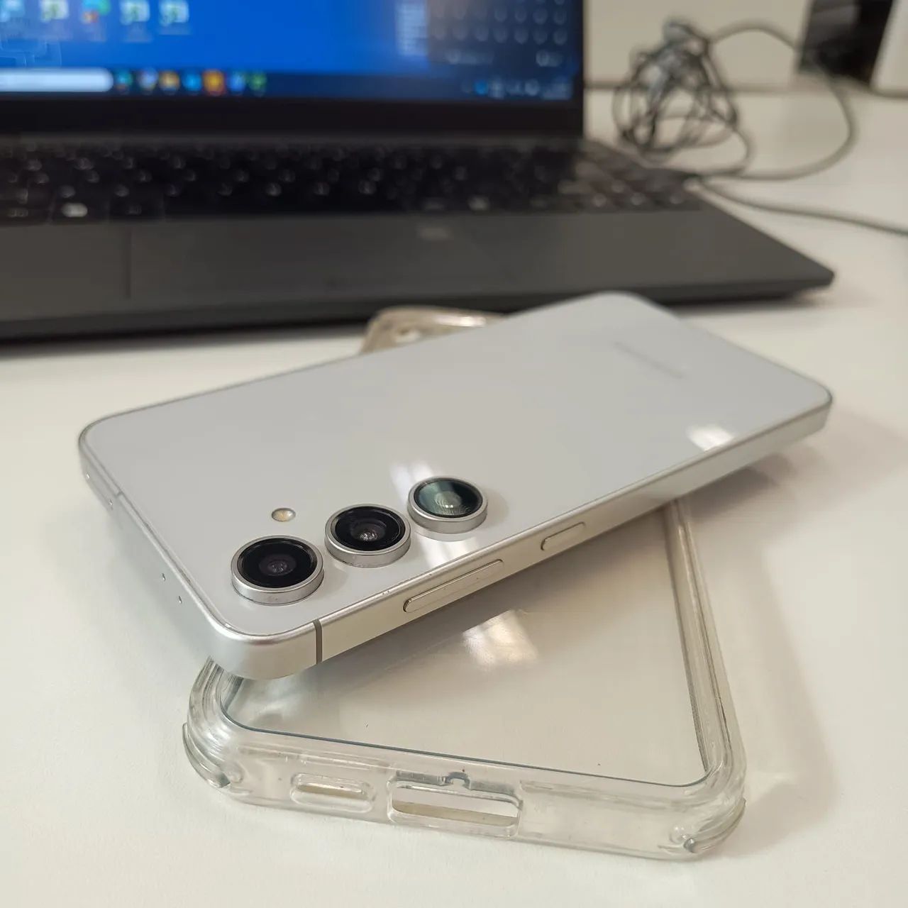 Galaxy S24 FE