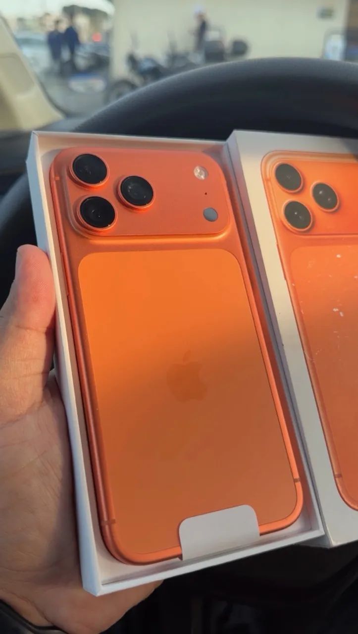 iPhone 17 Pro Max 256GB Orange ?