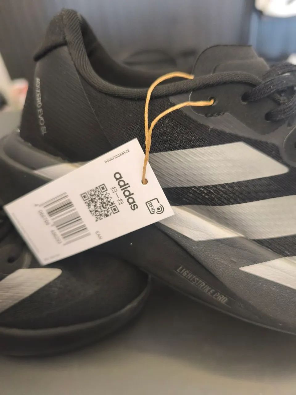 ADIDAS ADIZERO EVO SL  IMPORTADO - Foto 4