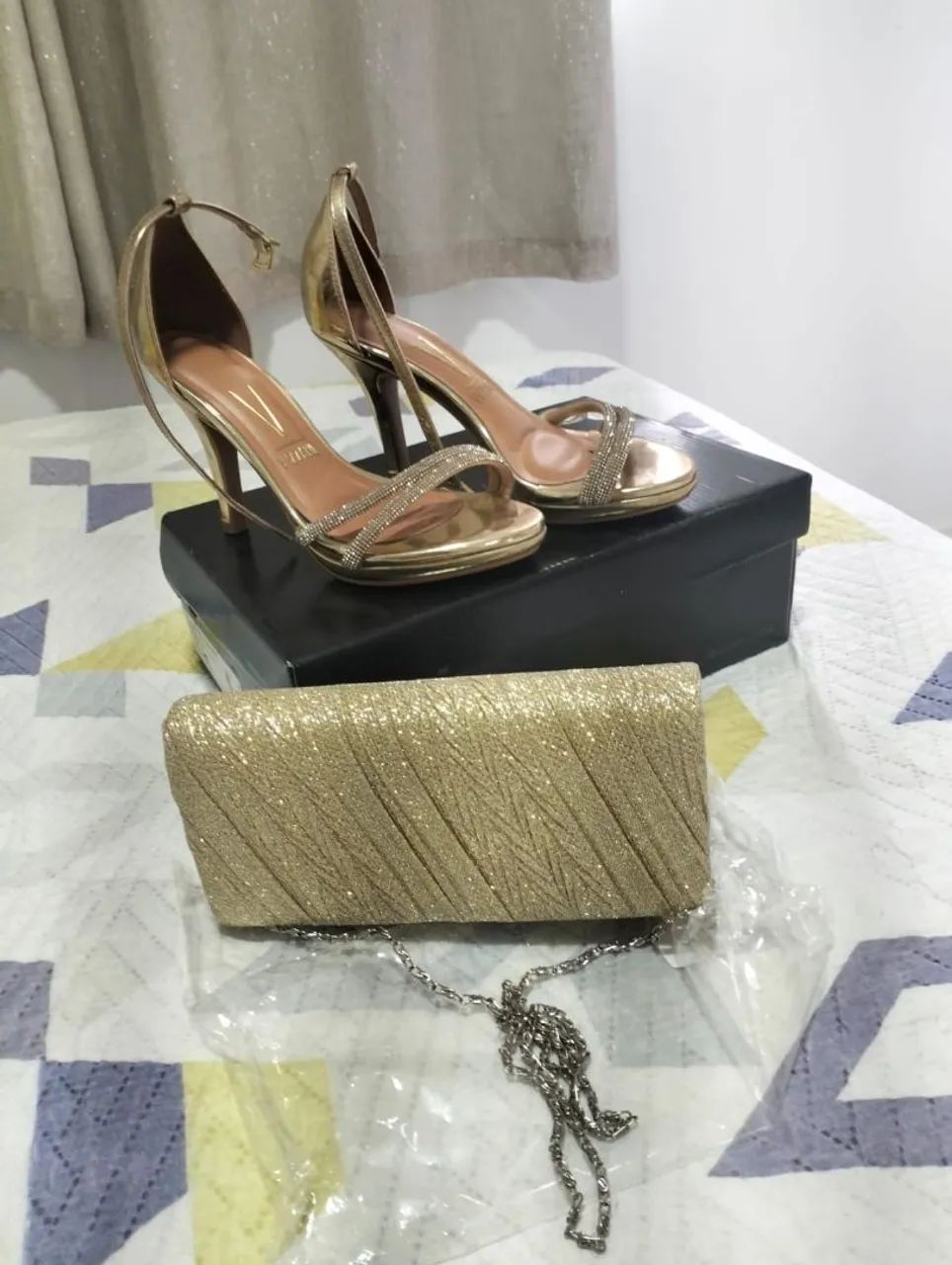 Conjunto de vestido, sandália e bolsa  - Foto 4