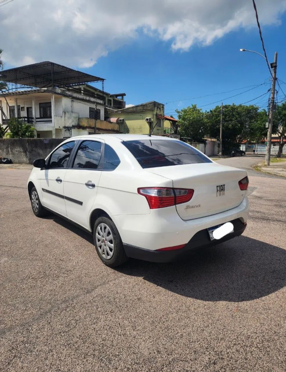 Alugo para motoristas Grand siena 1.4 2021 + Gnv!  - Foto 6