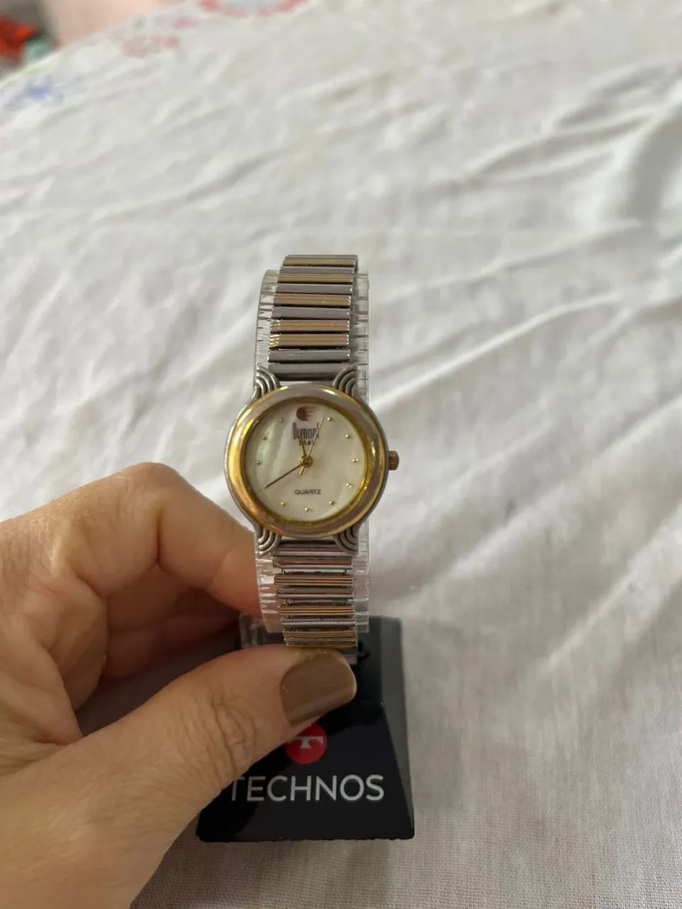 Vendo relógio feminino, marca Dumont - Foto 2