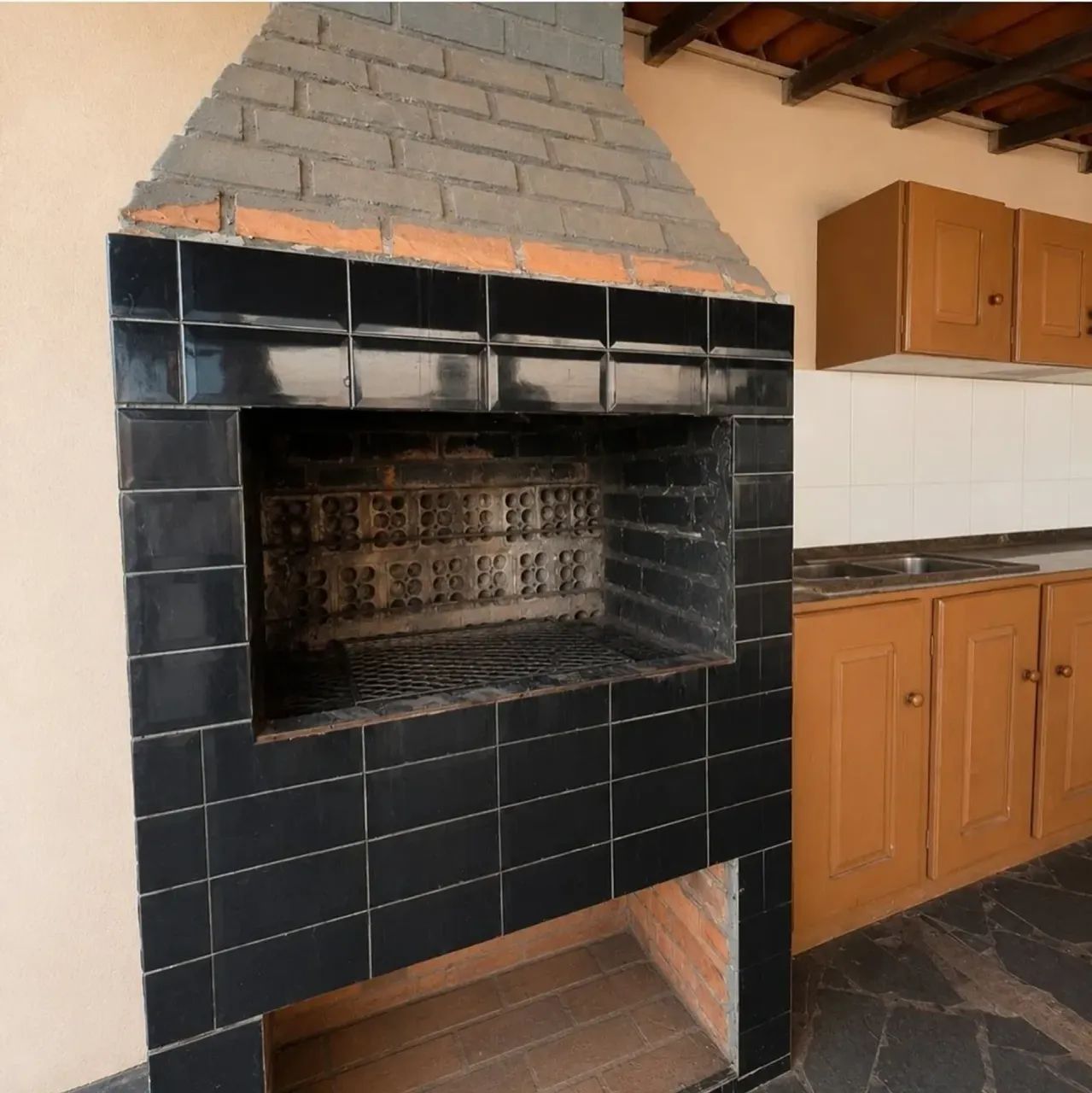 VENDA DE CASA COM PISCINA - Foto 5