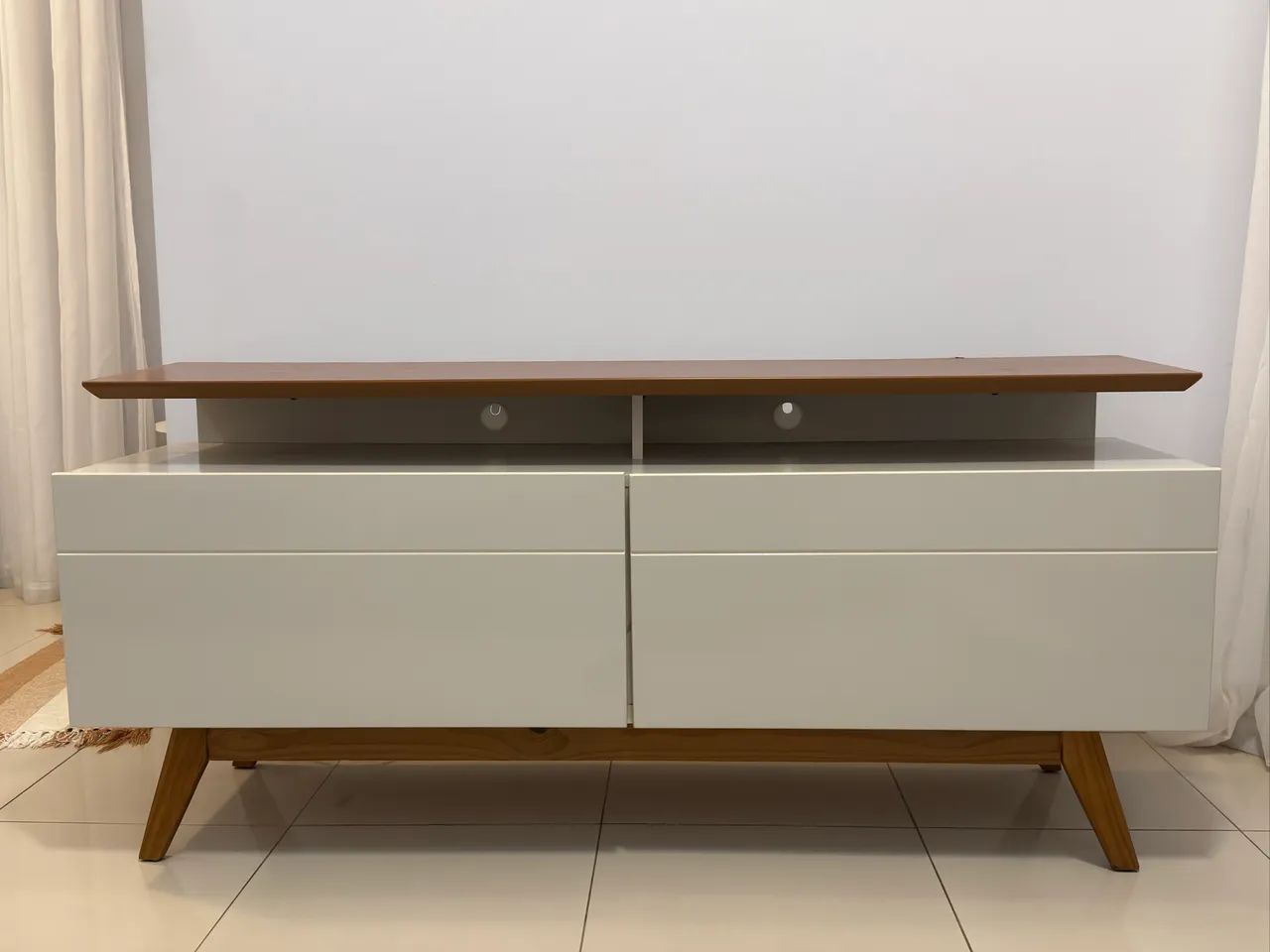 Rack para TV Retrô 2 Gavetas Branco e Madeira