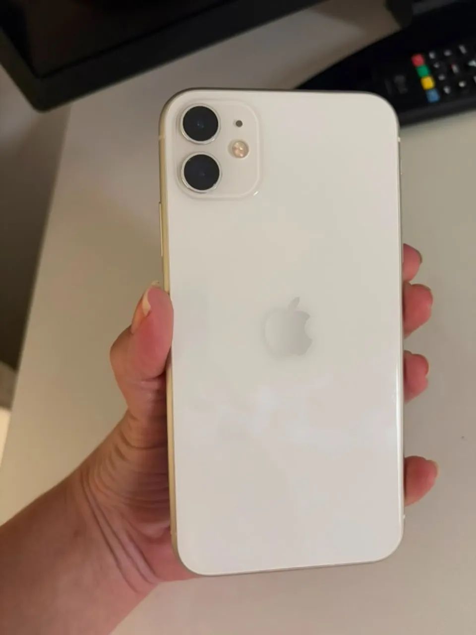 iPhone 11 64 GB - Branco