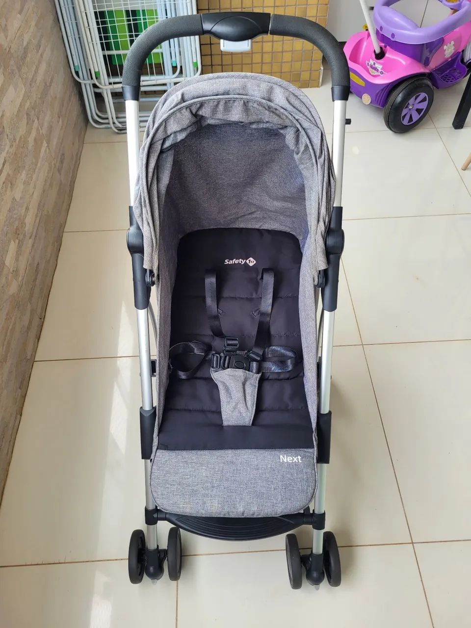Carrinho Next - Safety 1st, com almofada extra - Foto 3