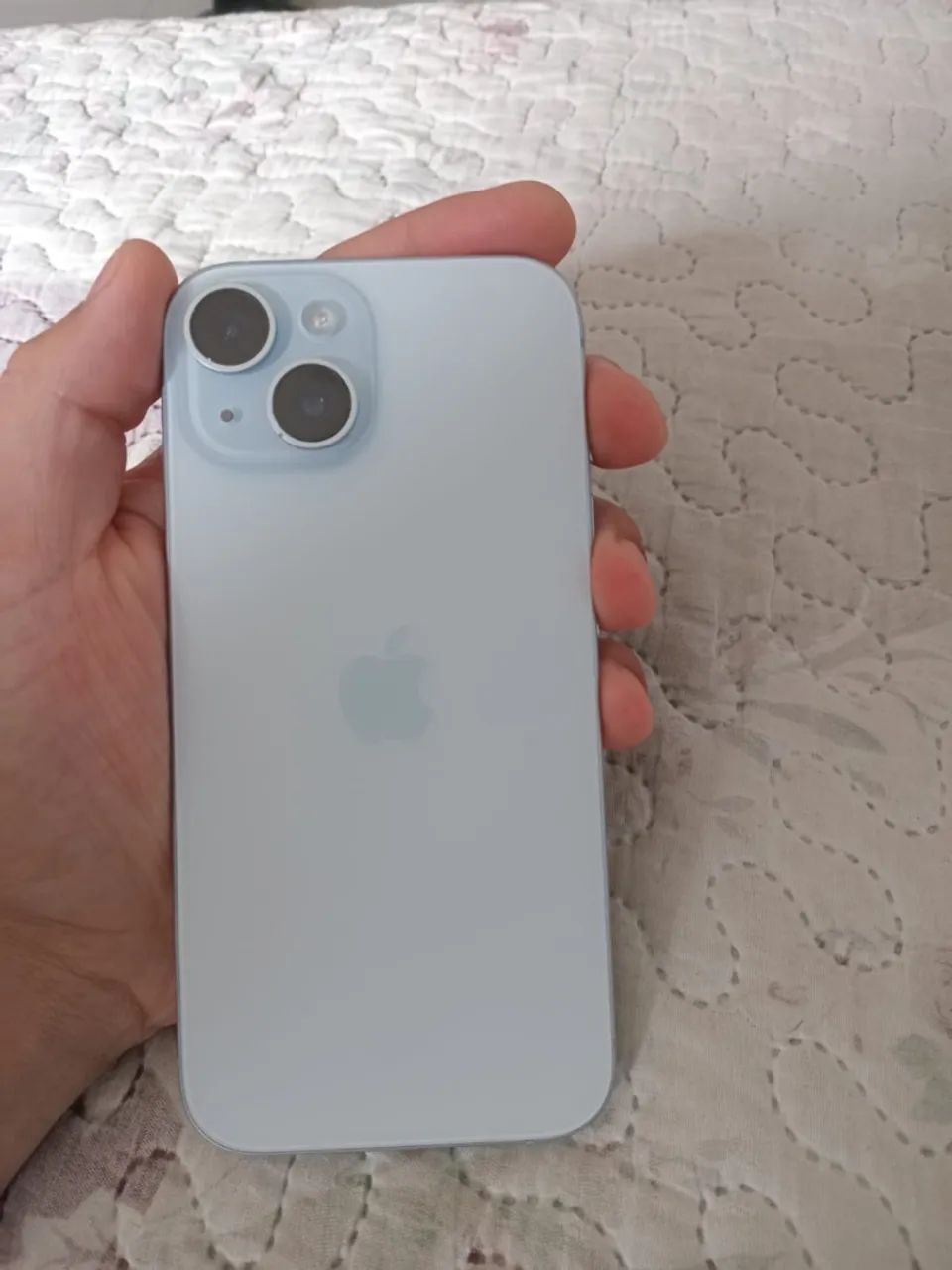 iPhone 15  128 Azul - Foto 2