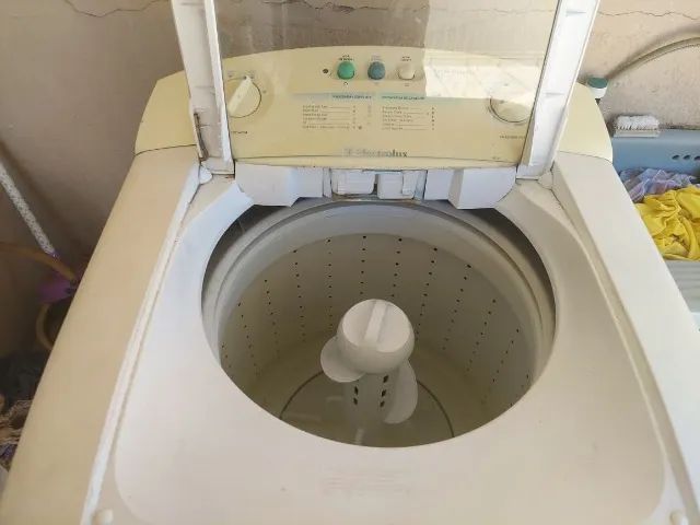 Máquina de Lavar Electrolux com defeito - Foto 4
