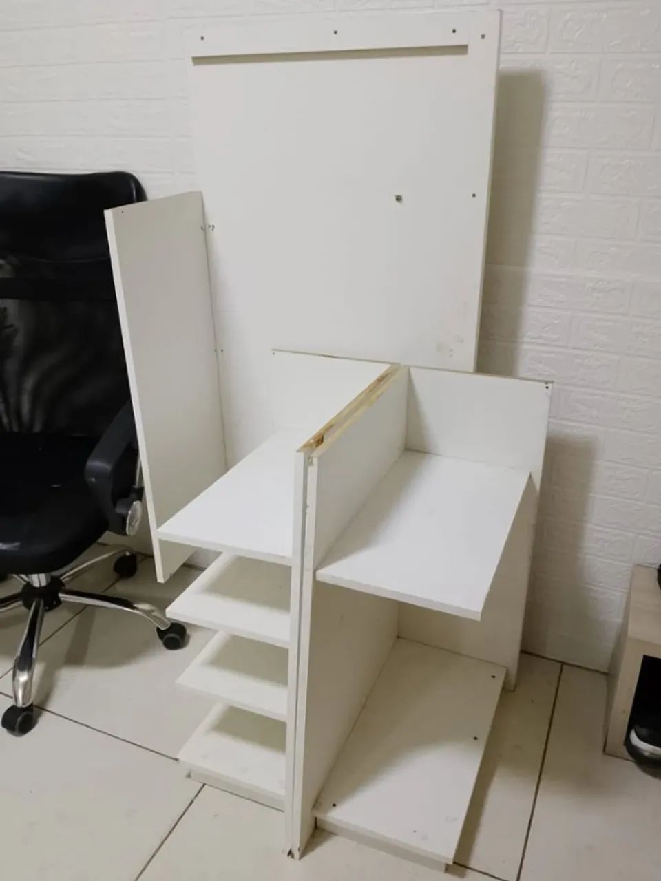 Cadeira executiva e Mesa para escritório - Foto 4