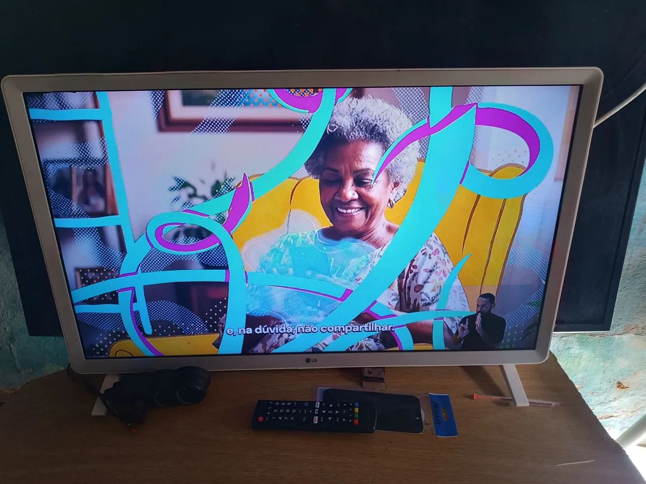 TV LG SMART 32 BRANCA