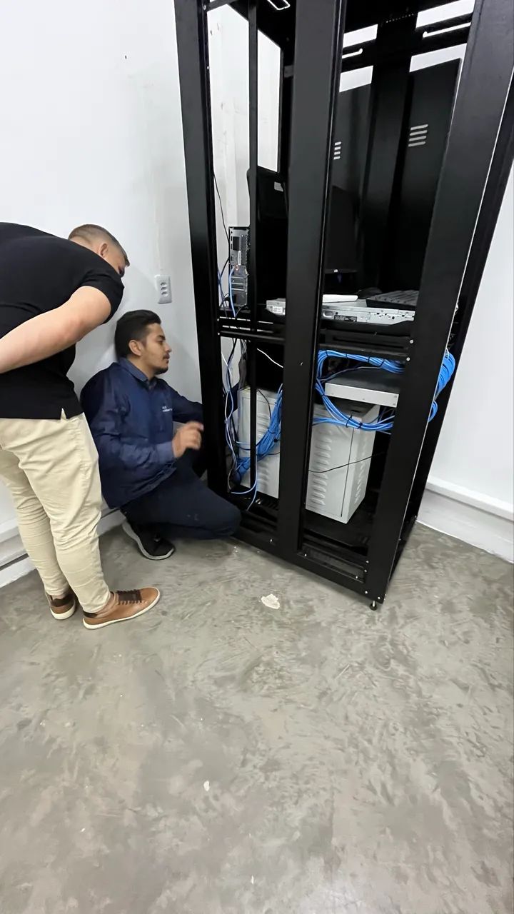 Nobreaks e manutenção  - Foto 4