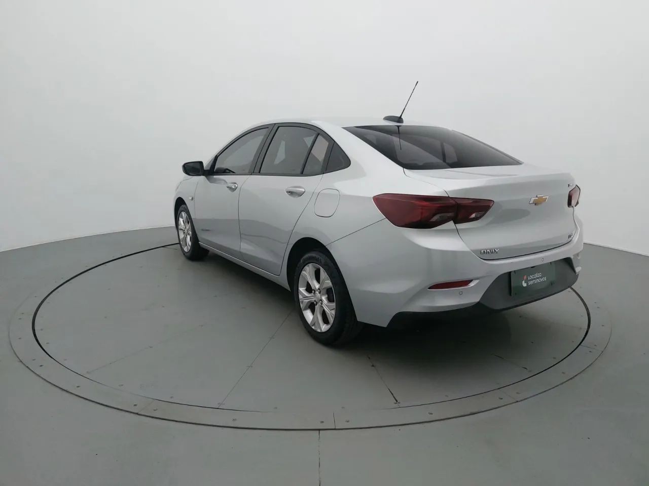 Chevrolet Onix Hatch LTZ 1.0 12V TB Flex Aut. 5P, foto 3 de 18