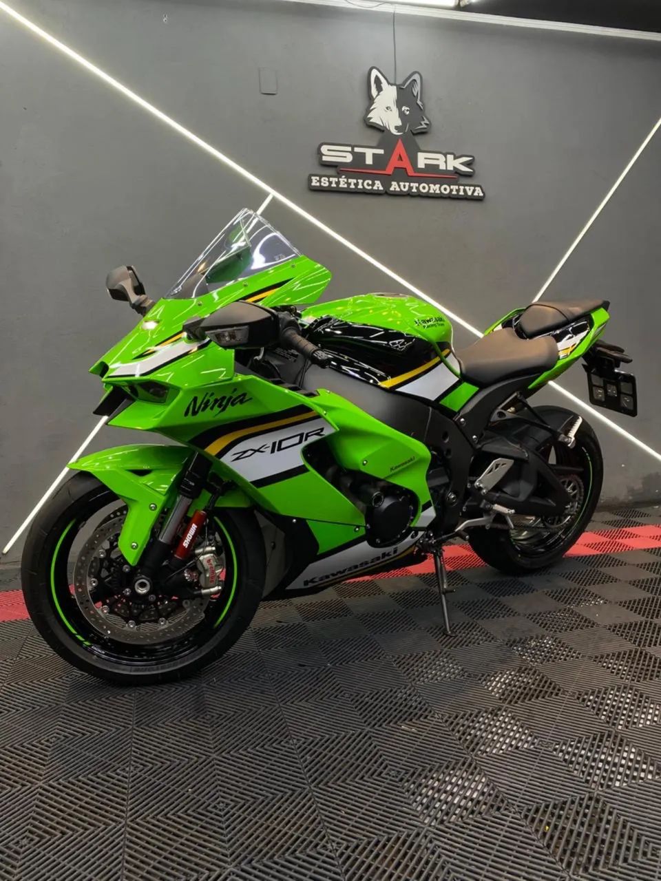 Kawasaki Zx-10/ Zx-10r 1000cc 2025 - 1501556582 | OLX