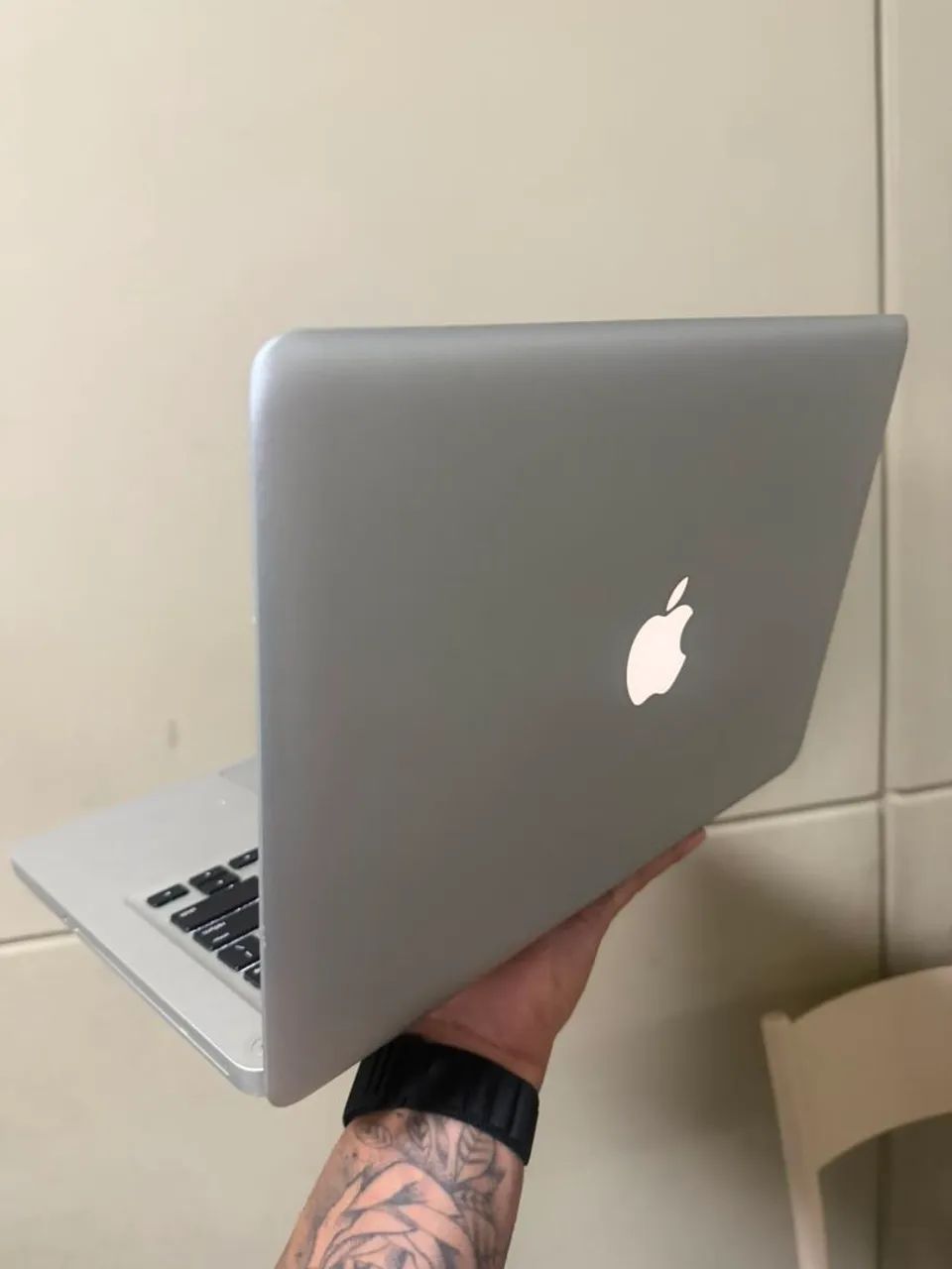 Macbook