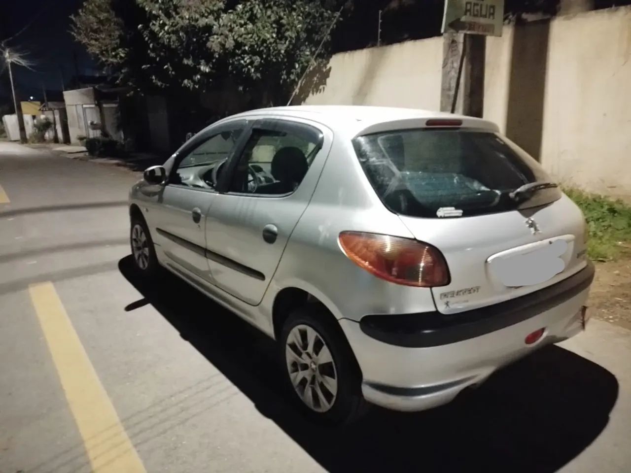 Peugeot 206 206 Sensation 1.4 Flex 8V 5p 2009