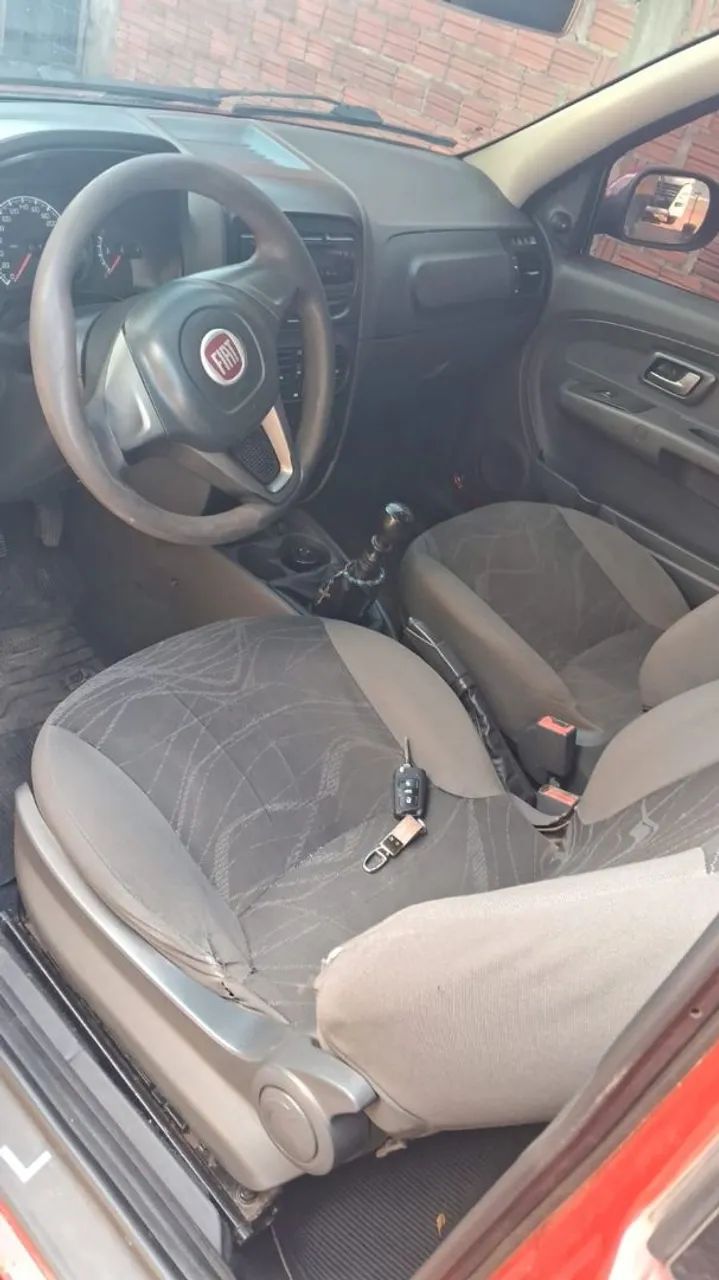 Fiat Strada Working Hard 1.4 Fire Flex 8V CD 2017 - Foto 4