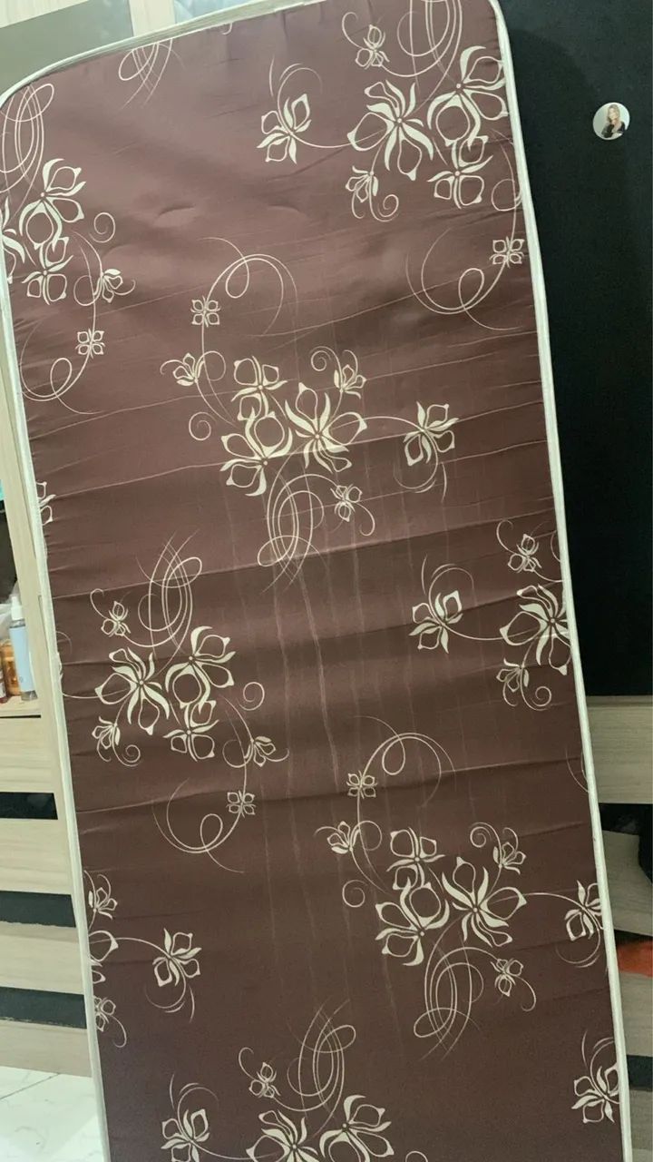 Colchão de solteiro muito novo e pouco usado - Foto 4