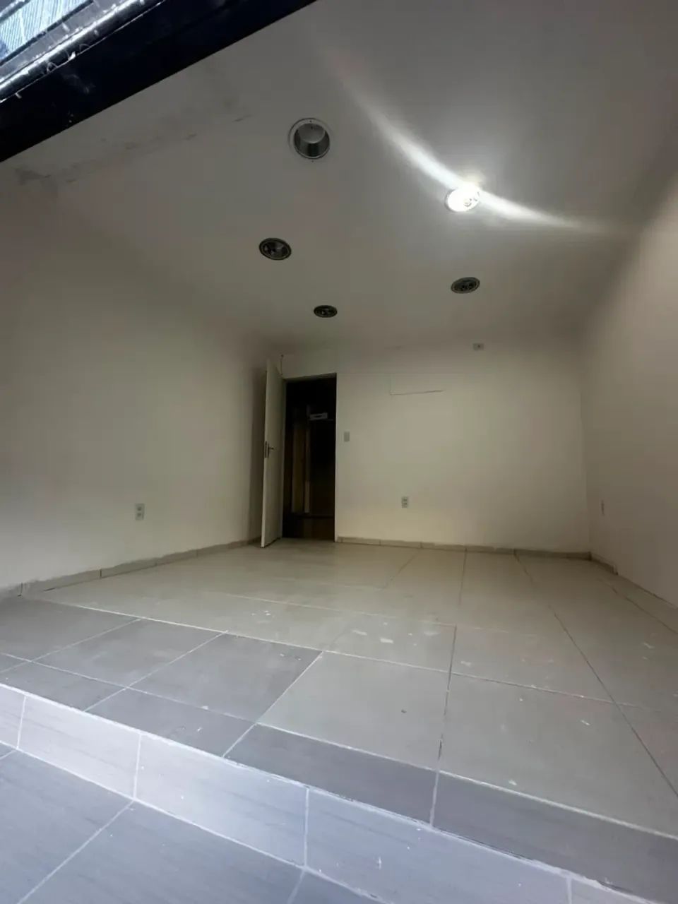 Sala bem localizada - Foto 4