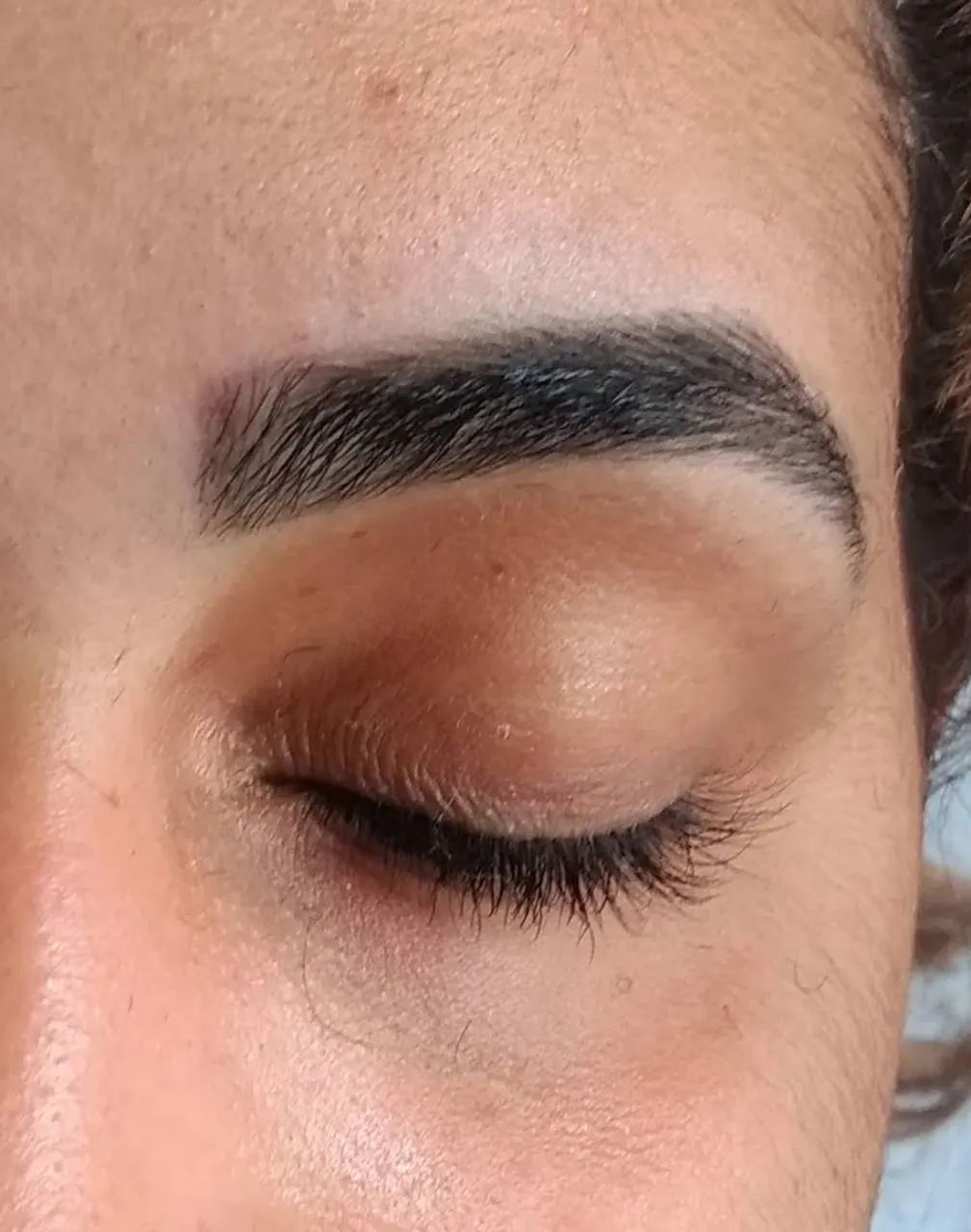 Design de sobrancelhas