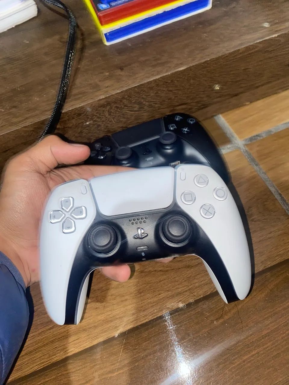 PS5 COM LEITOR- 1214A