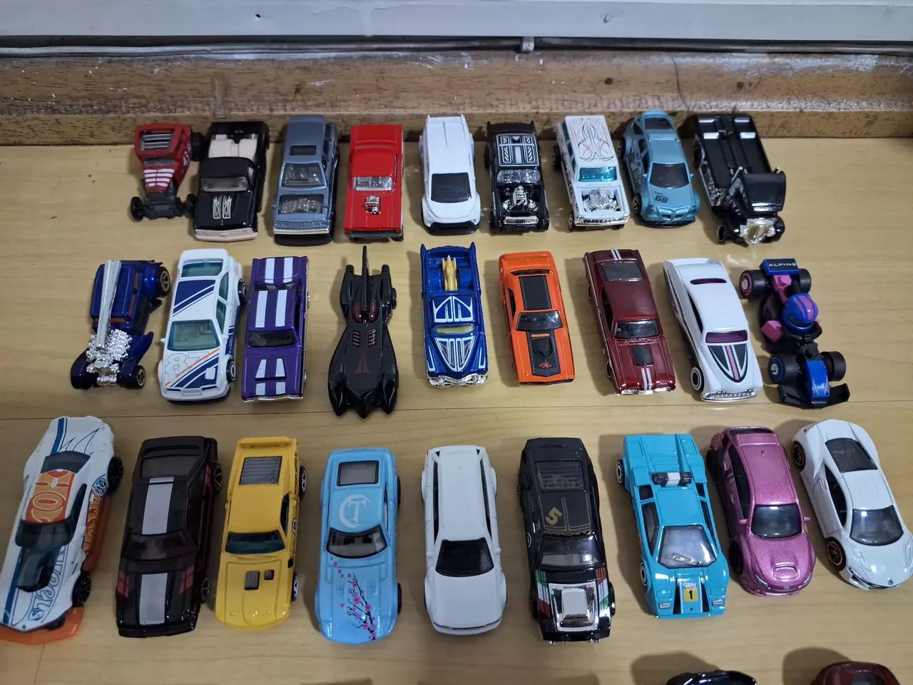 Hot Wheels Diversos  40 Unidades mais BRINDE  - Foto 3