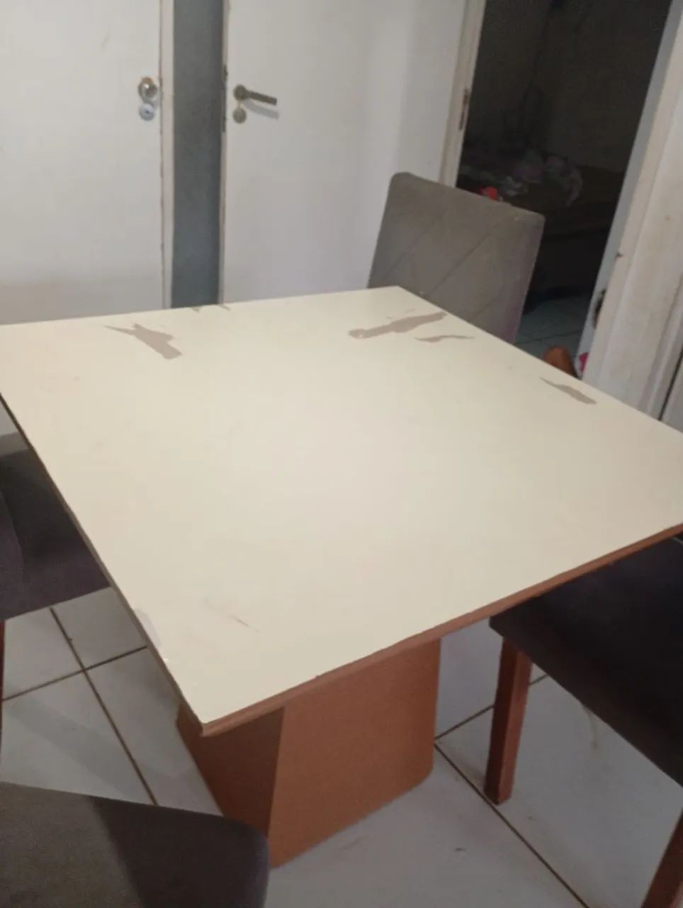 Mesa de 4 cadeiras  - Foto 5