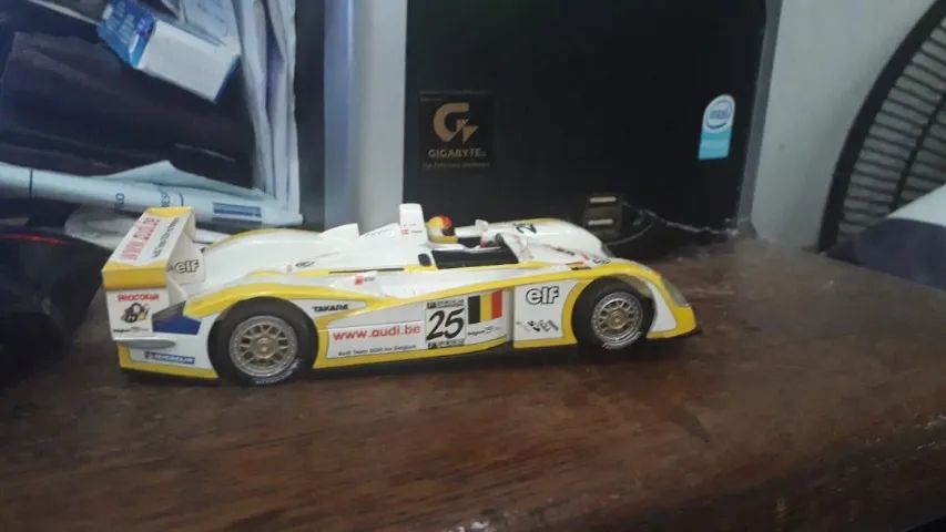 Carrinho de Autorama SCX