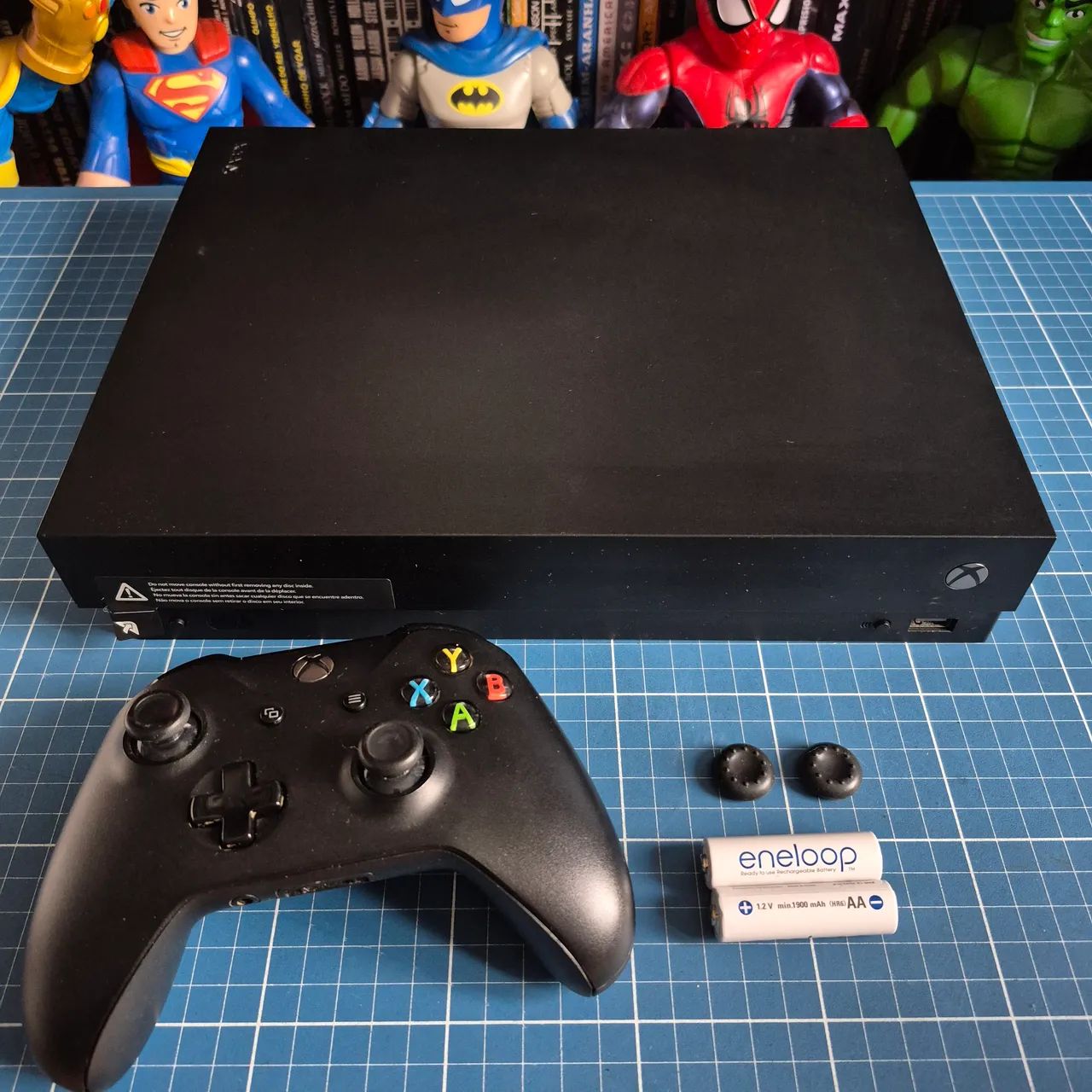 Console Xbox One X 1TB + 10 jogos - Foto 3