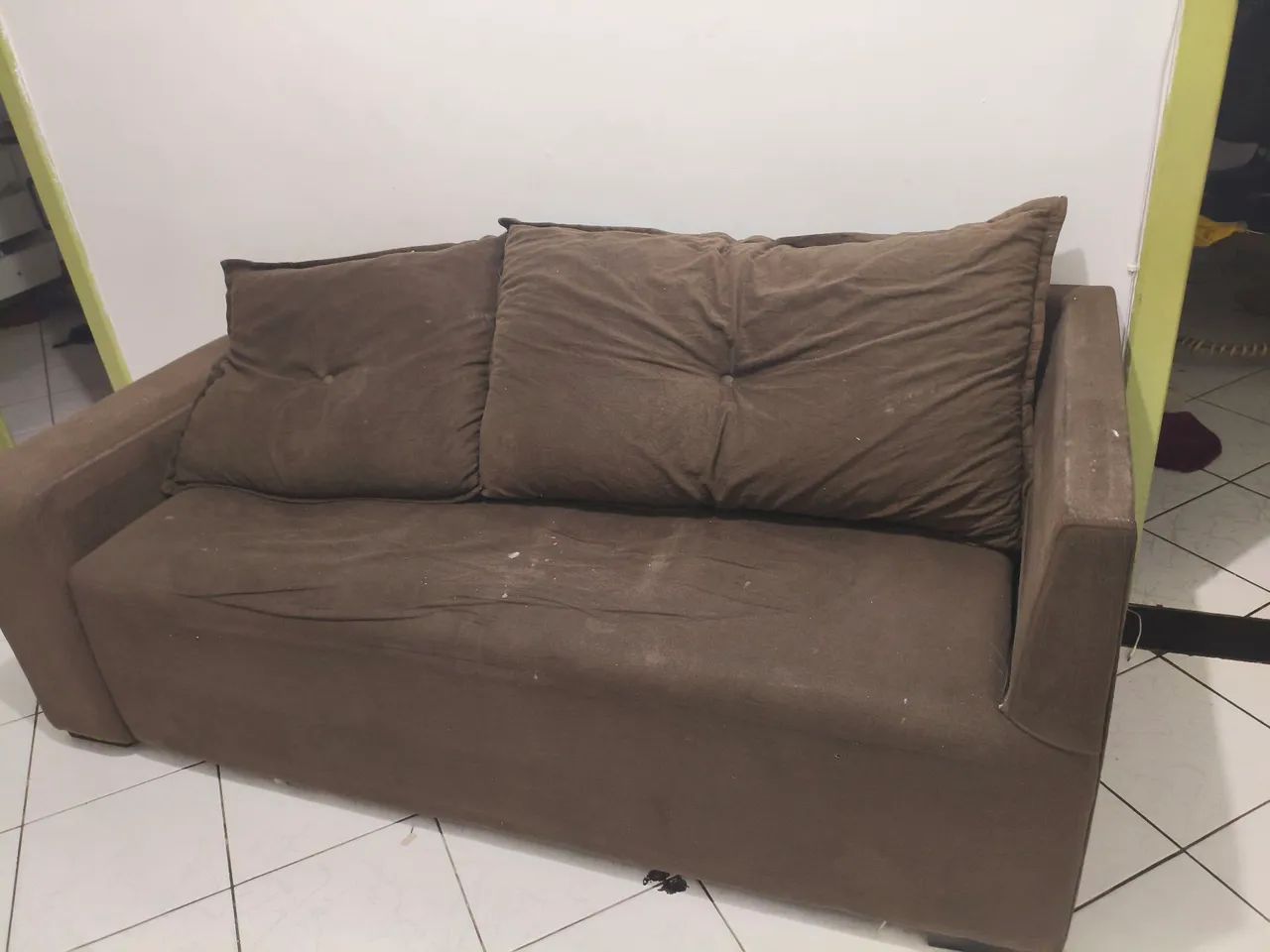 Sofá 3 lugares - Foto 2