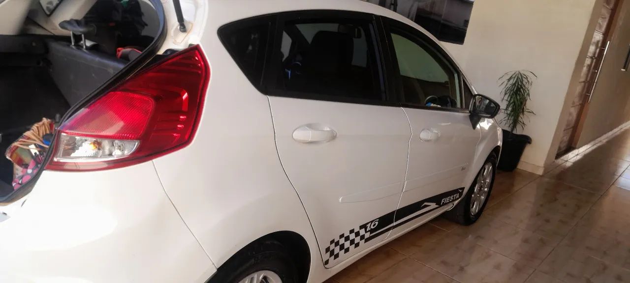 New Fiesta 2015 automático - Foto 3
