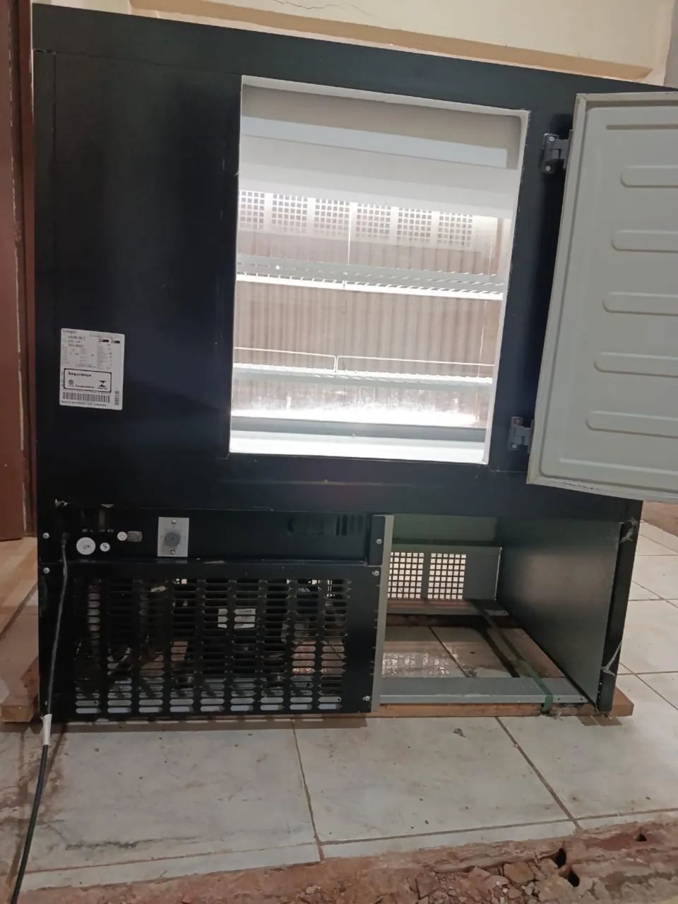 Freezer expositor, na garantia  - Foto 4
