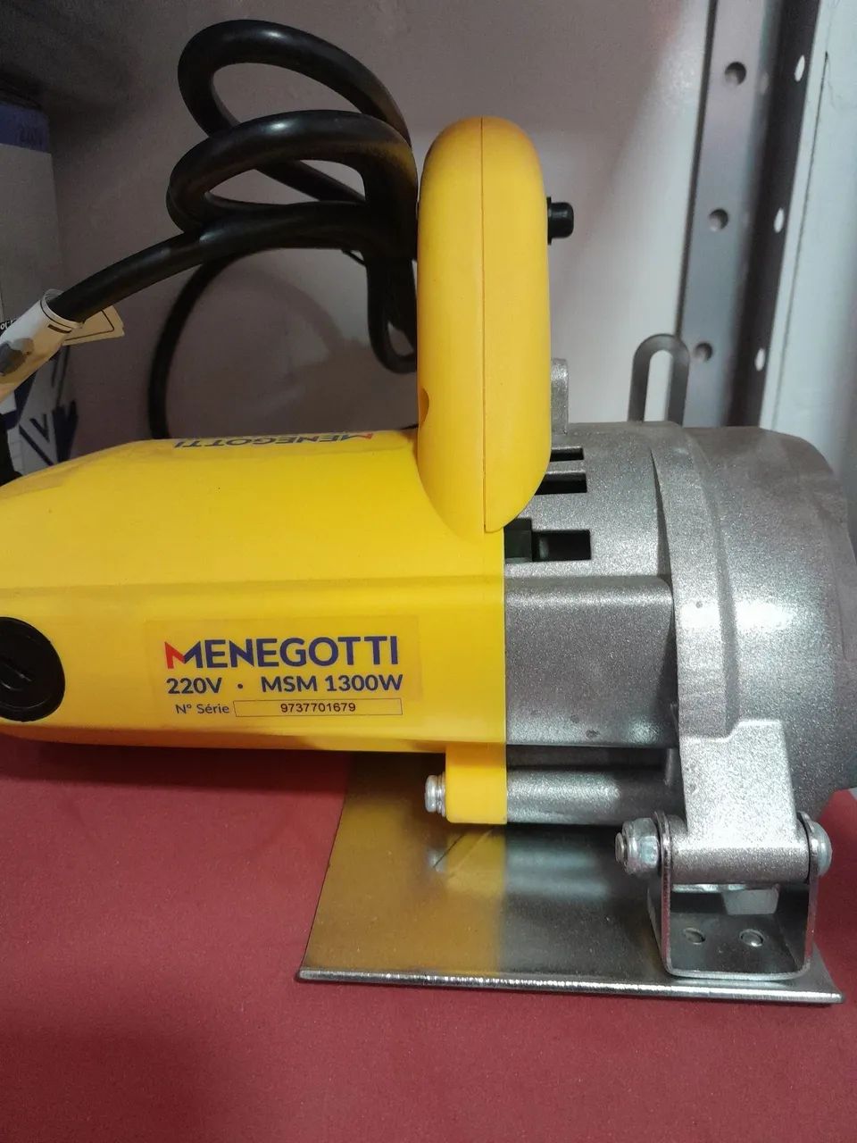 Serra Mármore Menegotti - 1300w - R$ 249,90 - Foto 3