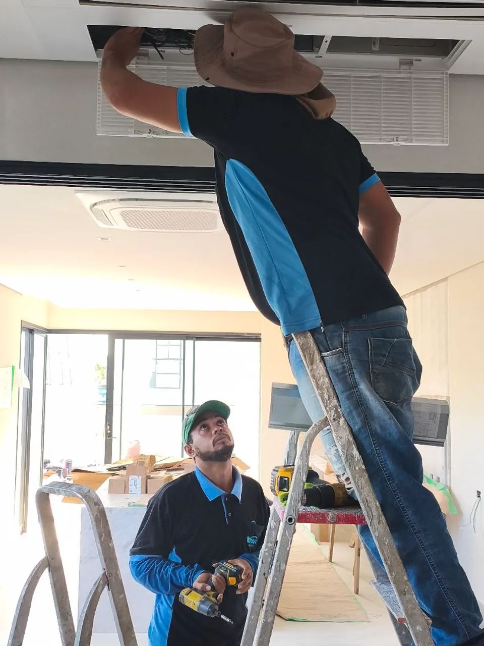 Instalação e Limpeza de Ar Condicionado Split em Cuiabá Técnico Urgente - Foto 5