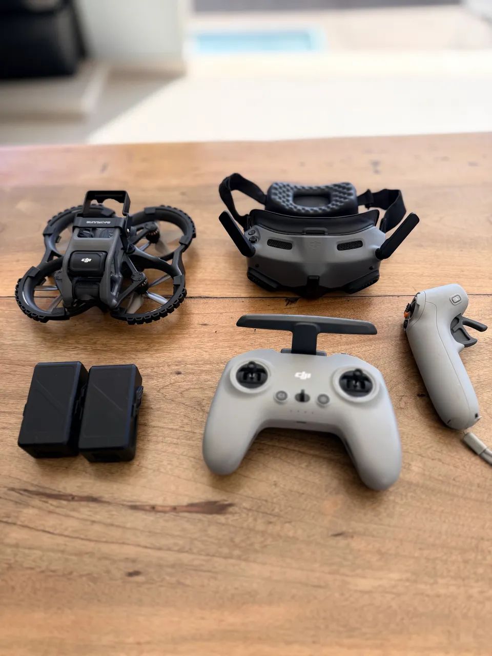 DJI AVATA 1 POUCO USADO COM 2 CONTROLES  - Foto 5