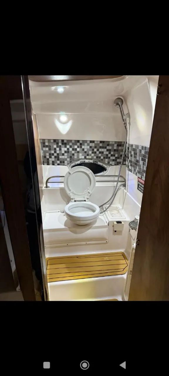 EUROBOATS 31.5 COM AREA GOURMET  - Foto 7
