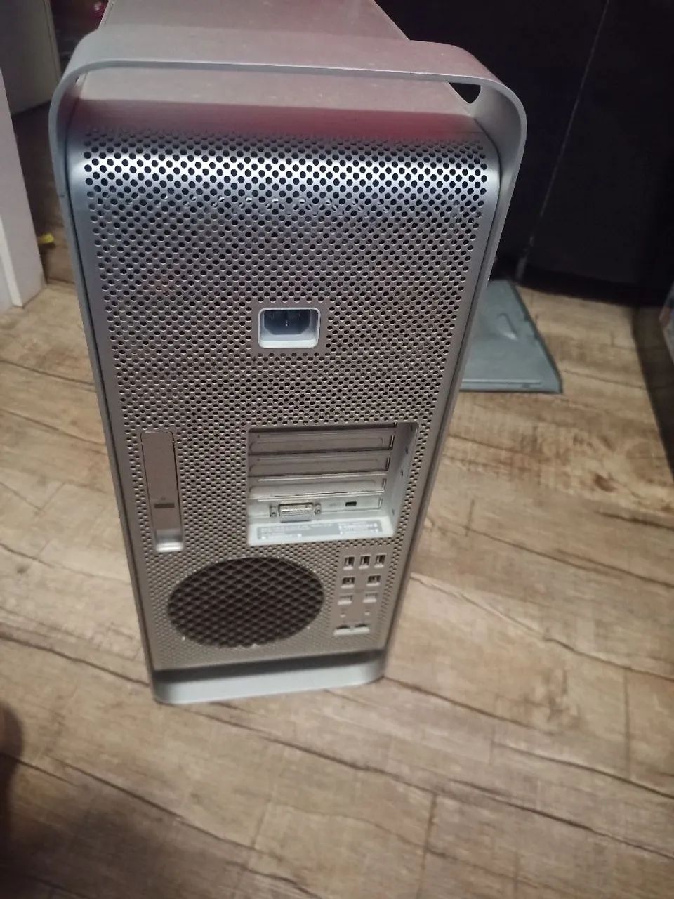 動作商品2009 Mac pro CPU2基タイプ Mac Pro 2009 4.1 Octa Core 2.26 Ghz - 16gb Memoria 4hd's