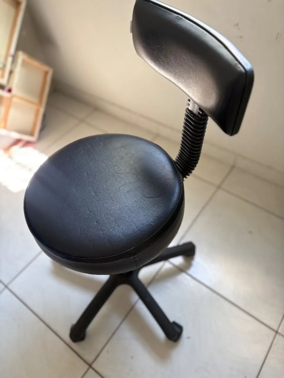 Mocho para estúdio e estética  - Foto 2