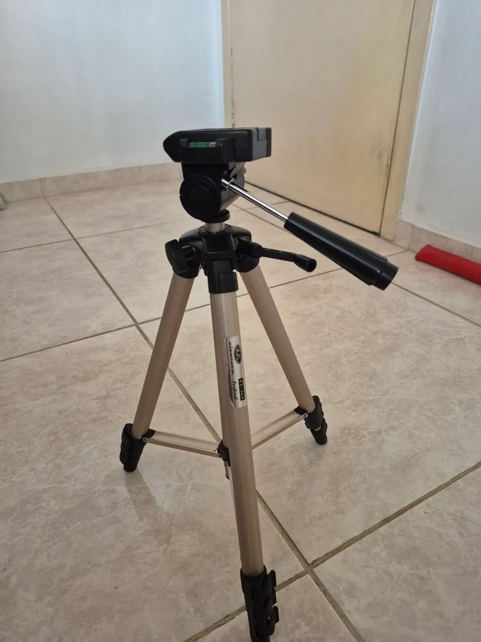 1 Tripé de alumínio  - Foto 4